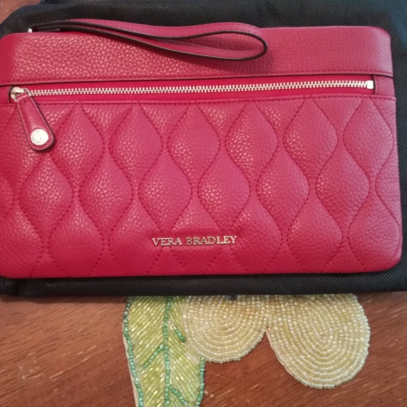 Leather pleated red Vera Bradley wristlet/clutch - Picture 2 of 4